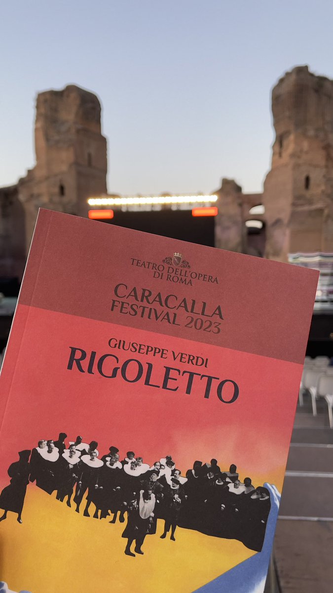 #Theblogartpost | Questa sera siamo alle #TermediCaracalla a #Roma per il #Rigoletto di #Verdi nell’allestimento firmato da #DamianoMichieletto e diretto da #RiccardoFrizza