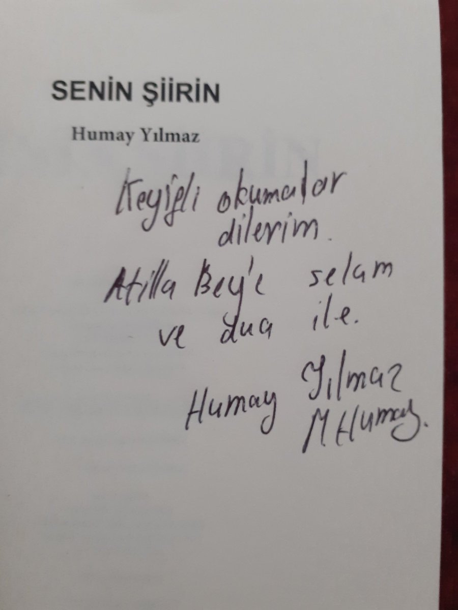 Kıymetli Hocamız @humay_ylmz hanımefendinin 'Senin Şiirin' adlı nâdide eseri gönlümüze ulaştı çok şükür. Değerli Hocamın hâline kâline sağlık. Neslime miras bırakacağım en büyük servetim olacaktır.