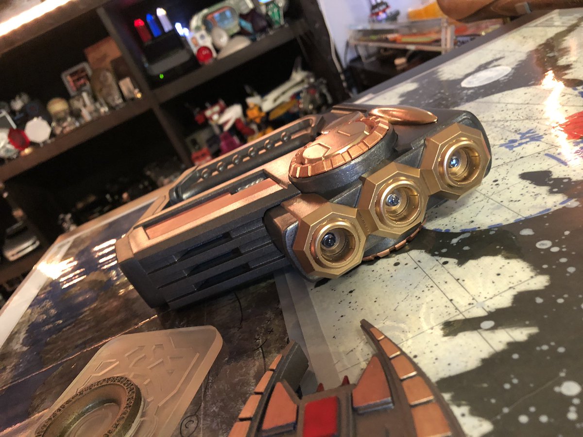 GeekToyLove's tweet photo. Tellarite disruptor all done and ready to head out. A couple of extra goodies are going along as well.
Tellarite stl by @limeybuilds, available for commission from either.
#2023Commissions #StarTrek #GeekDen https://t.co/eQ2VH0j4cH