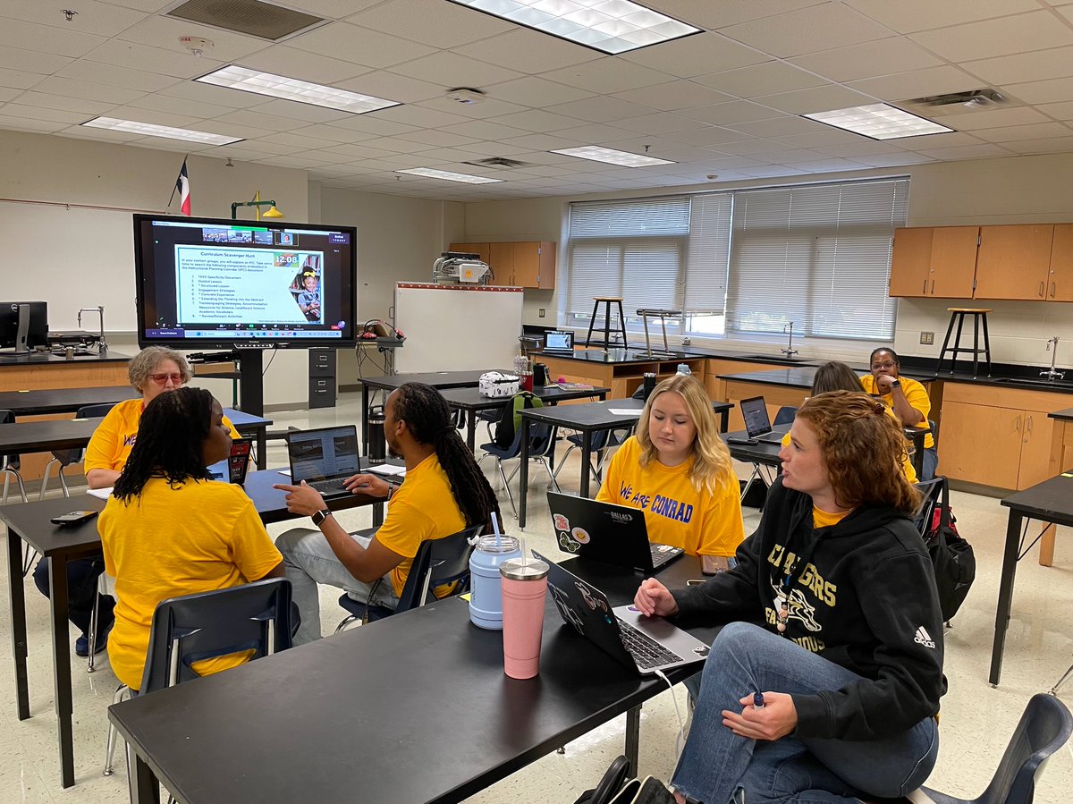 Conrad HS science teachers are collaboratively planning &amp; taking a deep dive into the Quarter 1 science curriculum to plan high-quality instruction for <a href="/dallasschools/">Dallas ISD</a> students #backtoschool PD <a href="/sciencejenny/">Jenny Ferrell</a> <a href="/mibroughton/">Dr. Michele Broughton</a> <a href="/TeamDallasISD/">Team Dallas ISD</a> @SBarrios_DISD