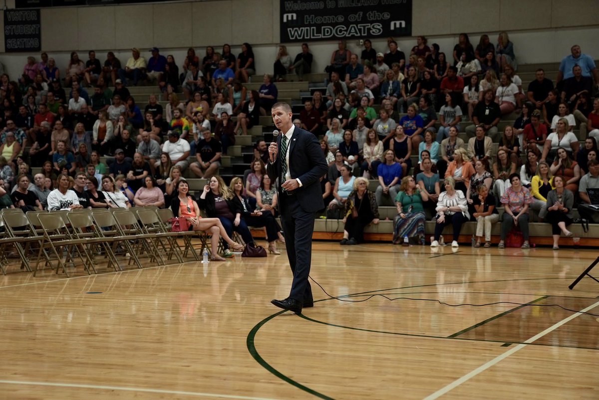 MillardPS's tweet image. Last year, @MWHSWildcats produced some of the only students in Nebraska who achieved an AP Diploma. @JSchwartzMPS spotlights the success of the AP Capstone program at MWHS. #RootedNE