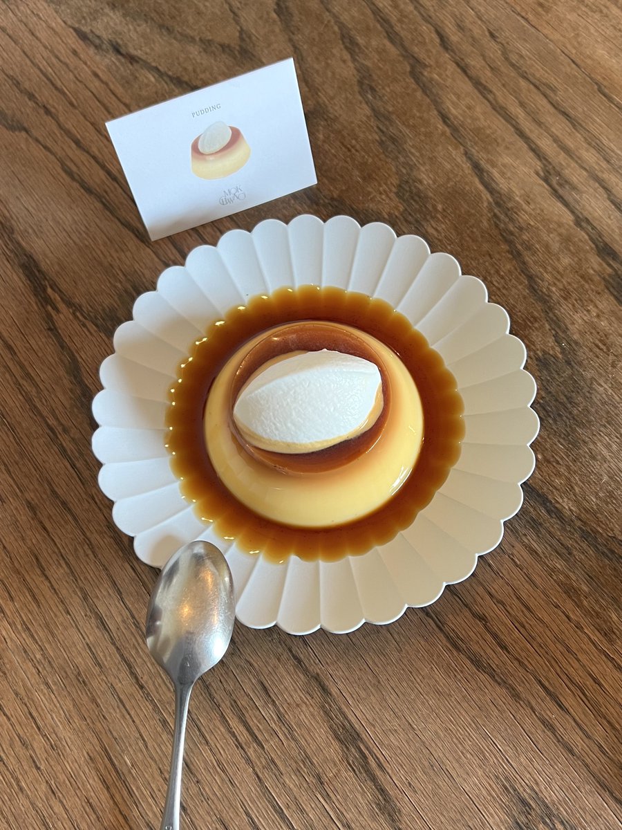 푸딩 먹고싶네요
