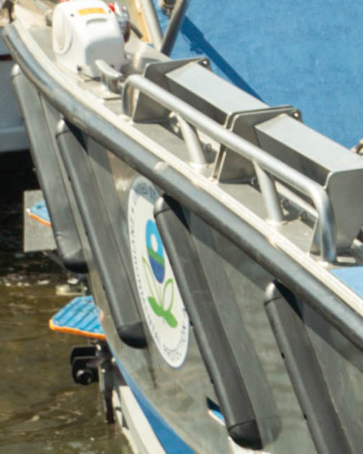 GSM808com's tweet photo. Okay, I'll say it. An EPA boat that burns gasoline seems a bit...odd!
#GreenStarMarine #ProductDevelopment #Innovate #DevelopmentSolutions #PropellingTheFuture #EPAboats https://t.co/daubePwddb