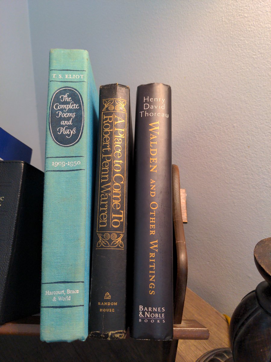 jacob_hiserman's tweet photo. Part of a haul from a local estate sale on Saturday. Can't really have enough Eliot and slowly finding the same with R.P. Warren. https://t.co/0vMAW7tluG