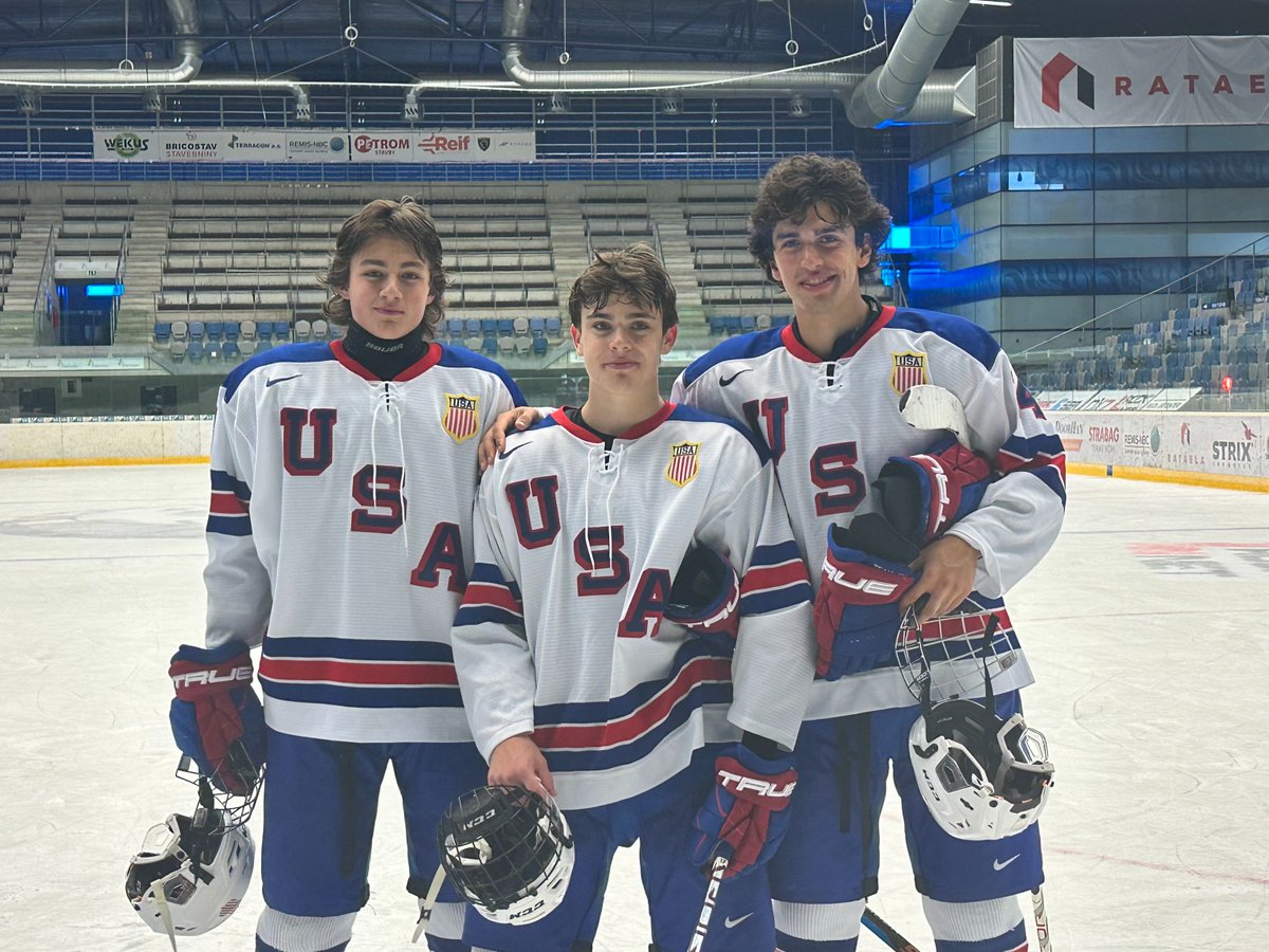 BlckHawksHockey's tweet photo. It was a clean sweep for the young US team at the Five Nations tournament in Czechia, including future Hawks Chase Reid, Chase Jette &amp; Jesse Orlowsky. The competition wrapped up today with a 14-3 US win over Germany. https://t.co/JI3tT170vh