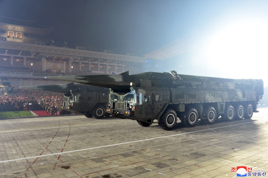 OpenNuclear's tweet photo. 🚀 The 27 July parade centred around the NK flag nuclear forces, demonstrating the intentions to (1) compensate for its inferior conventional capabilities with nukes &amp; (2) showcase strategic deterrence against the US.

Check out latest #ONNanalysis ▶️ https://t.co/PAO2GrQAaW https://t.co/WH3rtMV7X3