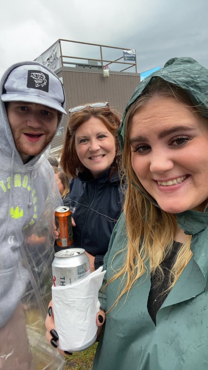 good_medora's tweet photo. @train If you wanted to come back to Fargo/Moorhead, there would be zero complaints. Just saying https://t.co/tnatHB2ajt