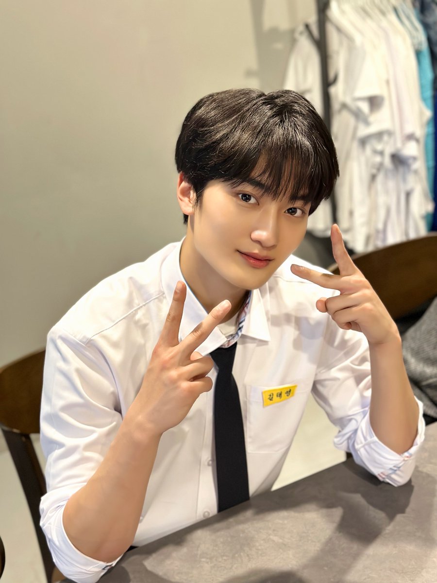 CRAVITY OFFICIAL tweet media