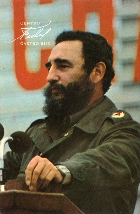 YoelCepeda3's tweet photo. #Fidel:"¡Ningún poder, ninguna riqueza, ningún bienestar podrá jamás compararse con la emoción del cariño unánime de un pueblo!". #NuestroFidel https://t.co/mjd1Ir1KCj