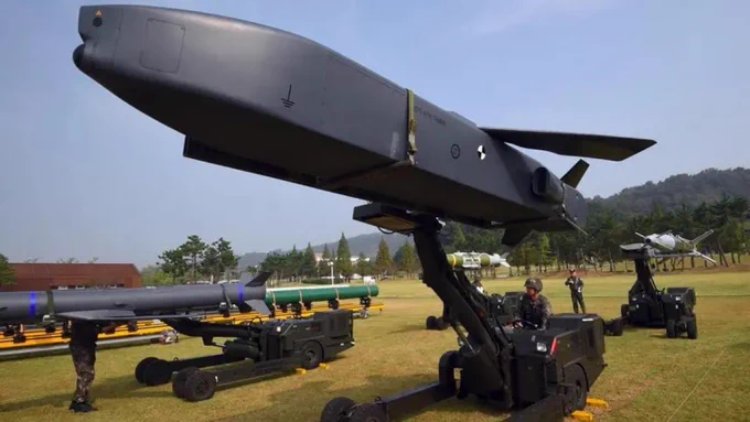 Đức có kế hoạch viện trợ quân sự cho Ukraine 5 tỷ euro mỗi năm