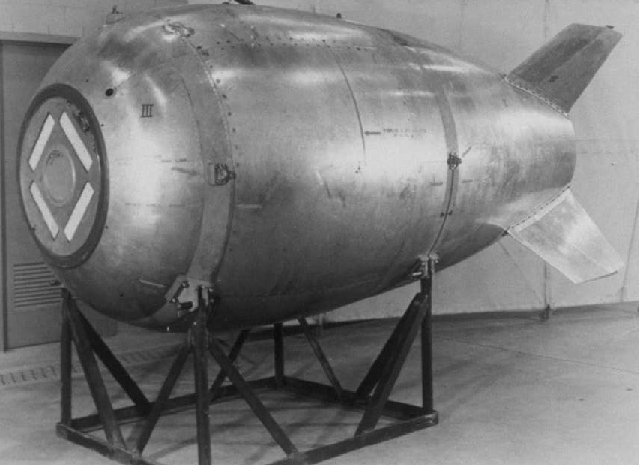 MikeBrunning's tweet photo. @ron_eisele In 1950, an American B-36 bomber (4492075) dropped a Mark IV bomb over British Columbia Canada eh https://t.co/k0GLhcIqwF
