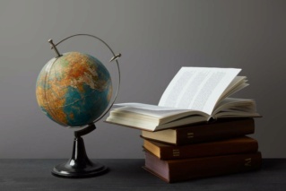 AilesLivre's tweet photo. Hello Twitter oupsss je veux dire "X"
La #lecturecommune du mois est ouverte sur le #Forum le thème est : un auteur étranger
Si toi aussi tu veux participer, viens vite nous rejoindre 😉
https://t.co/4GXBmLxF4H https://t.co/bAIRnfcekK