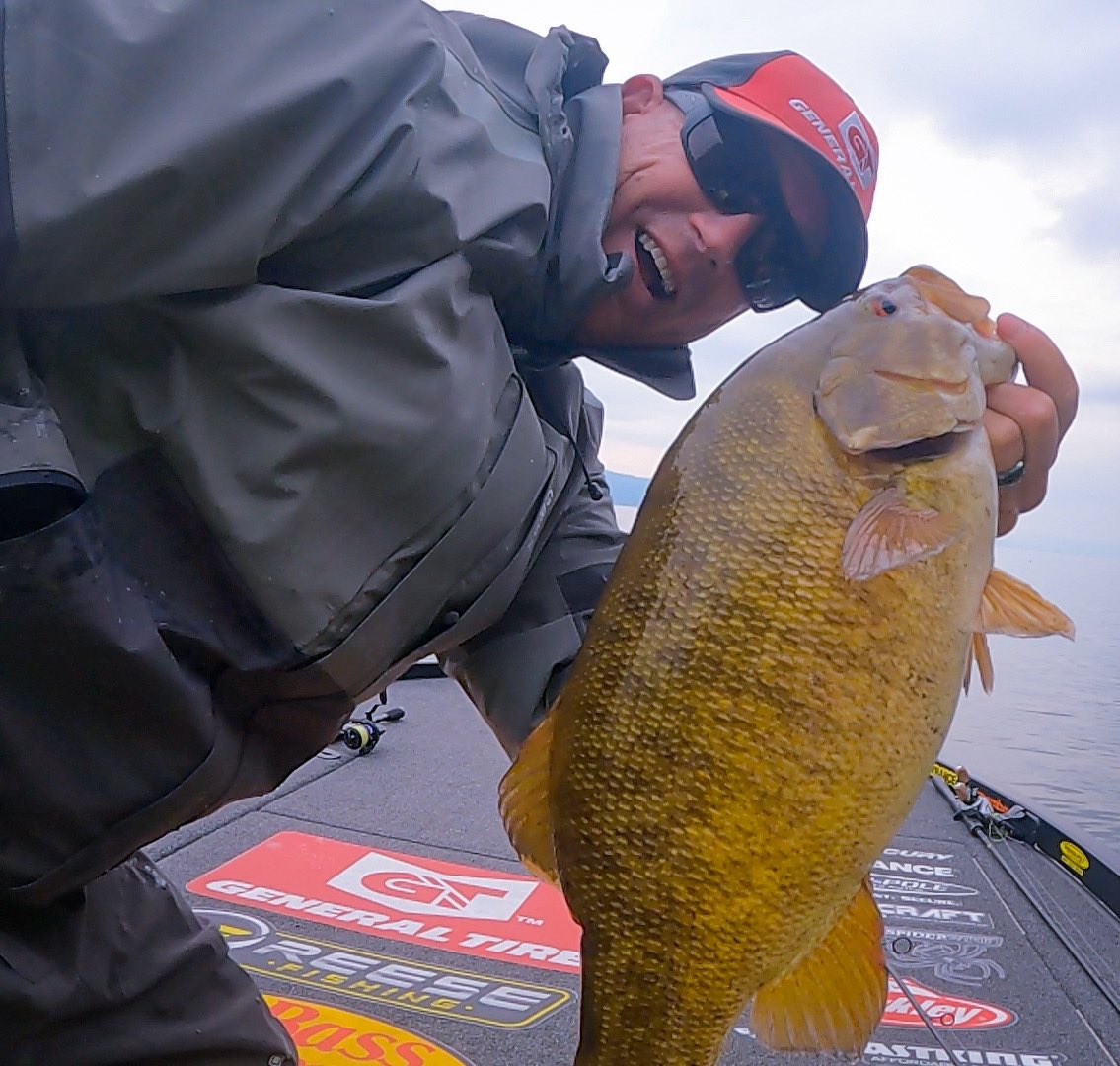SkeetReese1's tweet photo. I think my face says it all. #reesefishing #fishing #bassfishing #heavyhitters #generaltire #generaltires @GeneralTire https://t.co/0jpeTjLdMV