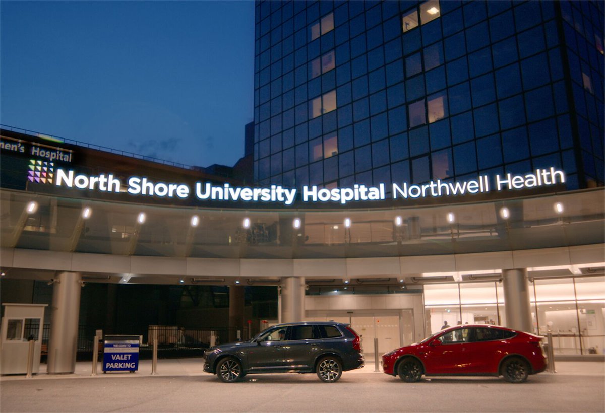 🏆 Proud moment for Northwell Health! North Shore University Hospital takes the crown as NY's No.1 in 2023-24 Best Hospital rankings by USN&amp;WR. Kudos to the entire Northwell team for 6 top 50 national rankings &amp; 9 best in the state. Shaping the future of healthcare! 🏥👏