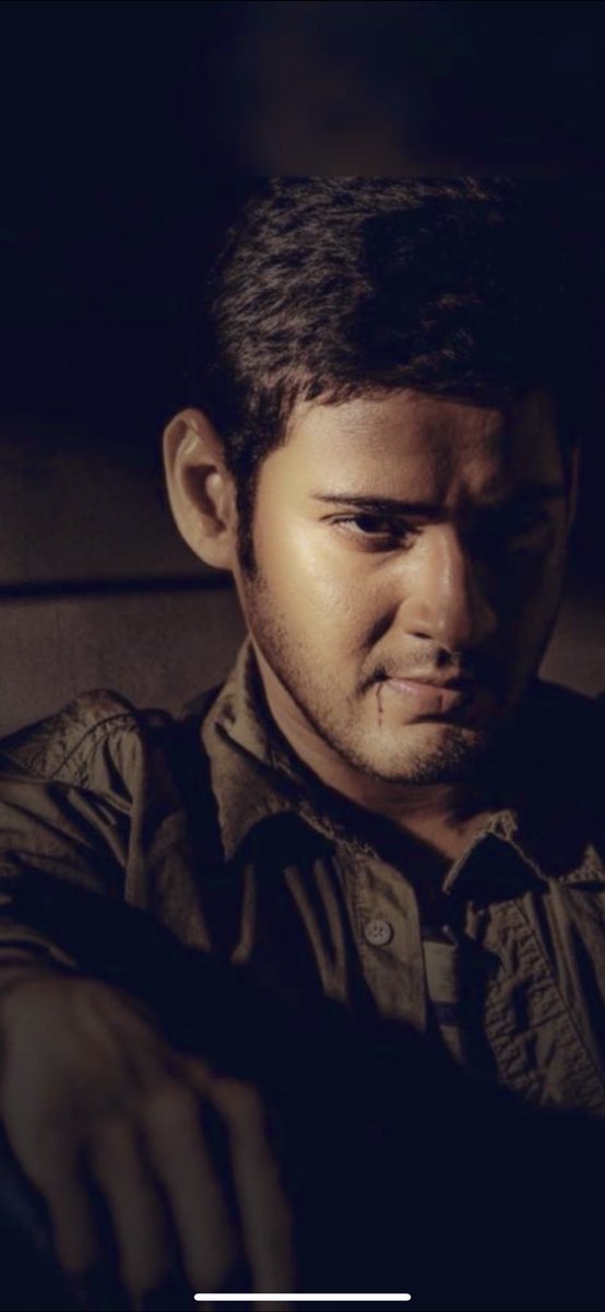 MusicThaman's tweet photo. #HBDSuperstarMaheshBabu 

My very Fav Pic of Our Very Own #SuperStar @urstrulyMahesh gaaru 🔥 https://t.co/JTZrzxGMp3