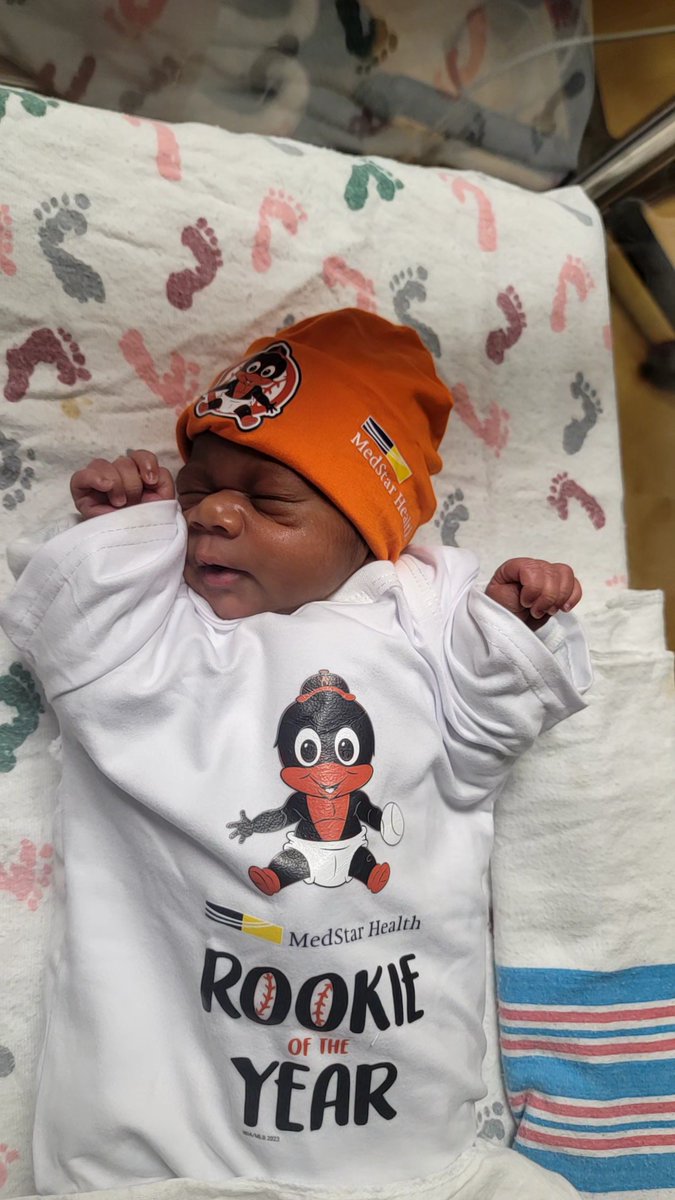 MedStarHealth's tweet photo. A heartwarming welcome to Isaiah, our newest Baby Bird! 👶 Congrats to the proud parents of this precious bundle of joy. We’re #MedStarHealthProud to partner with the @Orioles in offering a complimentary Baby Bird kit to each baby born in our Maryland hospitals. #BirdLand 🧡🖤⚾ https://t.co/LFwDyBjx4g
