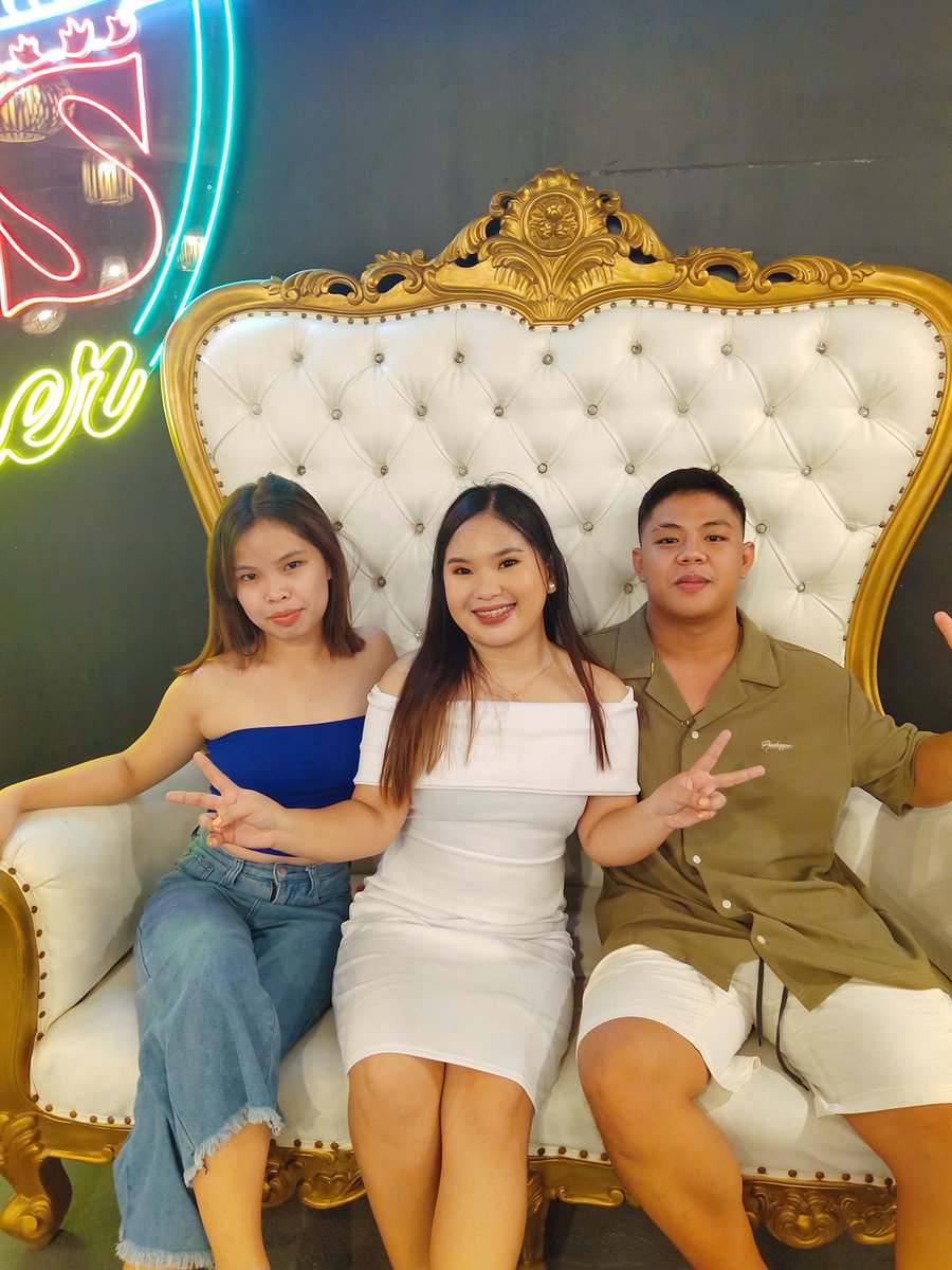 mrbongar's tweet photo. Nakompleto nga namannn <3 https://t.co/jtCuBGGUus