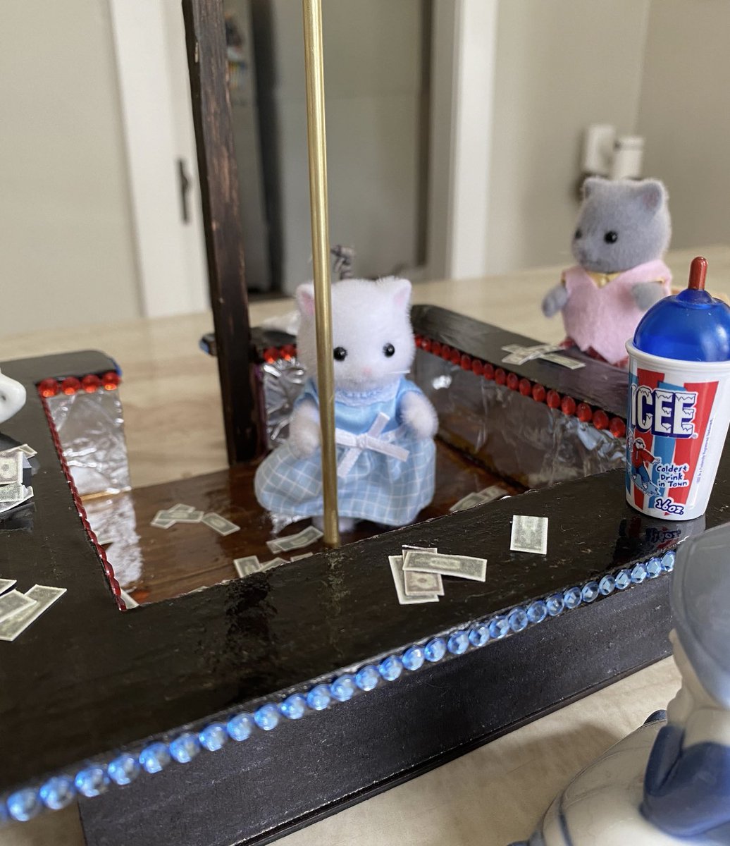 joyci_schecter's tweet photo. calico critter strip club i’m losing it https://t.co/n9RjAm3lUA