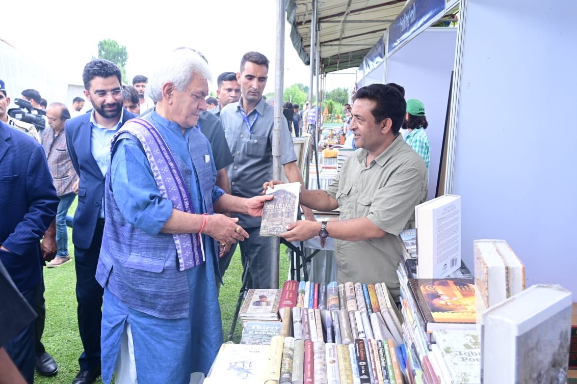 My Publisher Mr.Aijaz Ahmed of ⁦@gulshanbooks⁩ presents my book on #Shardha to Hon’ble Lt. Governor J&K ⁦@manojsinha_⁩ during #Vishaw Literary festival at #Kulgam.A proud moment for me.Grateful to my publisher and Hon’ble Lt. Governor Sir. Photo: ⁦@diprjk⁩