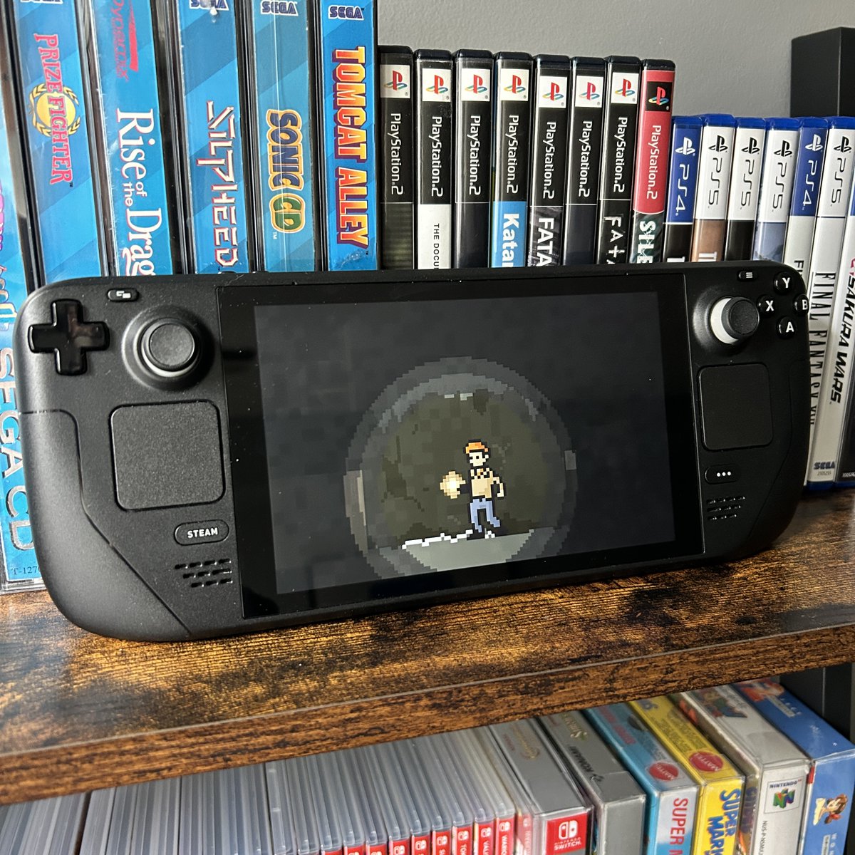 bancyco's tweet photo. Happy Birthday to our first baby, #homehorror! 🥳 Home first launched on @Steam 11 years ago today — and the response by players made this company possible. 🙏
Here's a portrait of HomeGuy that @BenjaminRivers painted to commemorate the day. https://t.co/U14570O5k9