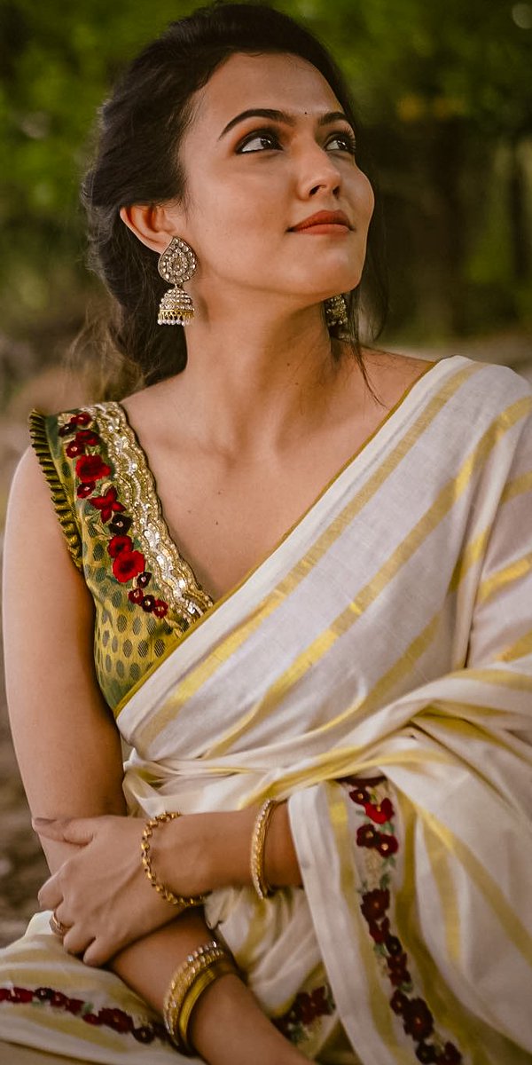 i_facelove's tweet photo. Aparna Das 🤤 https://t.co/xB8XBQk7SV