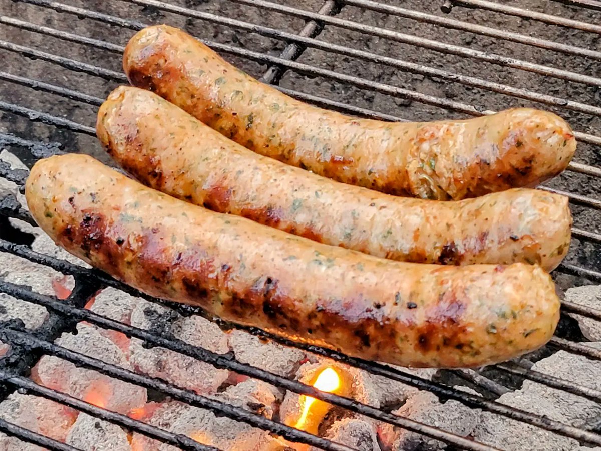 joefassi_stl's tweet photo. We are having some great BBQ weather... Pick up some #salsiccia and #italiansausage at #joefassi! https://t.co/Lwc0QXe4YO