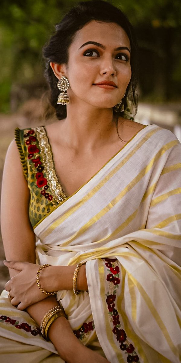 i_facelove's tweet photo. Aparna Das 🤤 https://t.co/xB8XBQk7SV
