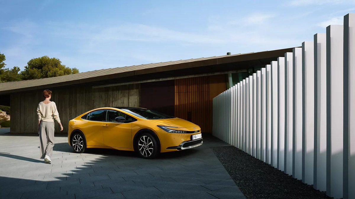CogansToyota's tweet photo. Why choose between efficiency and performance? New Prius Plug-in Hybrid combines electric and engine power in one rewarding driving experience.
Visit us today and take a test drive in this sleek and environmentally-conscious ride!
#ToyotaPrius #Toyota #Cogans https://t.co/vAz6V9QSfp