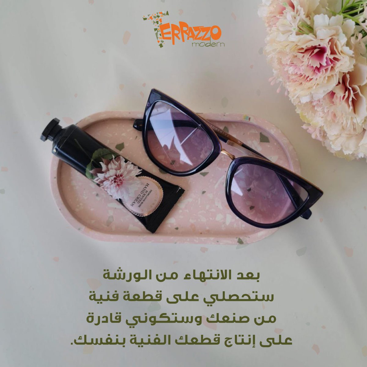 AlmonaArt's tweet photo. الحرف #اليدوية هي #فن يتجسد في الإبداع والجمال ♥️..
ويعكس #مهارة الفنان وإتقانه لصنع الأشياء بأيديهم✨
#فالحرف اليدوية هي #فن يتميز بالتفرد والإبداع.
#ورشة_عمل_فن_التيرازو 
#تبوك 
رابط #التسجيل للورشة ..

https://t.co/tTJgOp3F1C https://t.co/MtoCo6dIKI