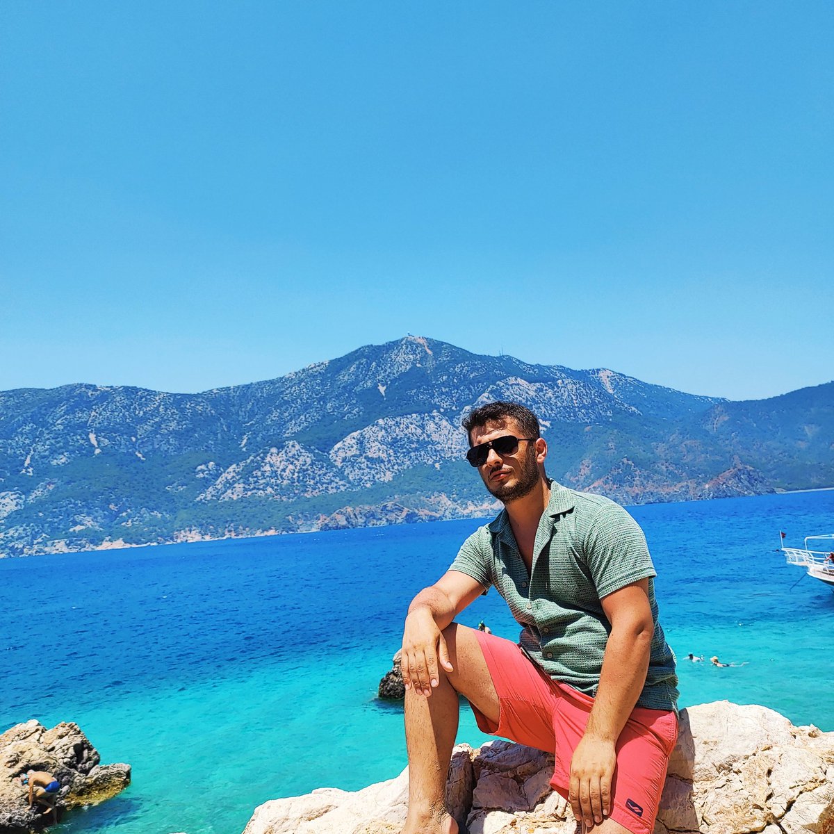 2mustafay2's tweet photo. #YeniProfilResmi https://t.co/qgUY8iakg5