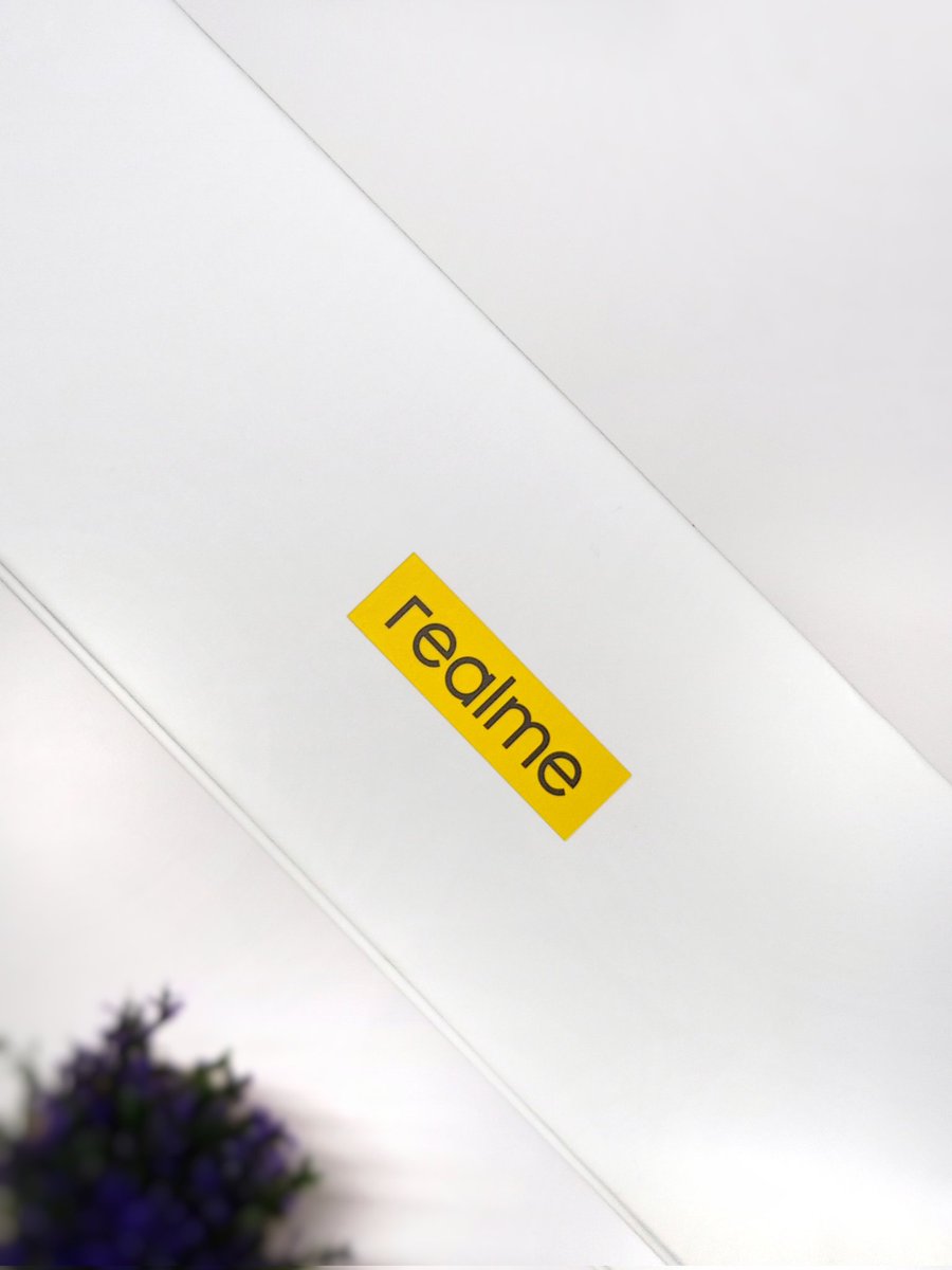 neophyteclicker's tweet photo. Brand New realme Pad 2
#CreateBiggerCreateFaster
#realmePad2
#DareToLeap
@realmeglobal @realmeIndia https://t.co/7VcKzxa2jq