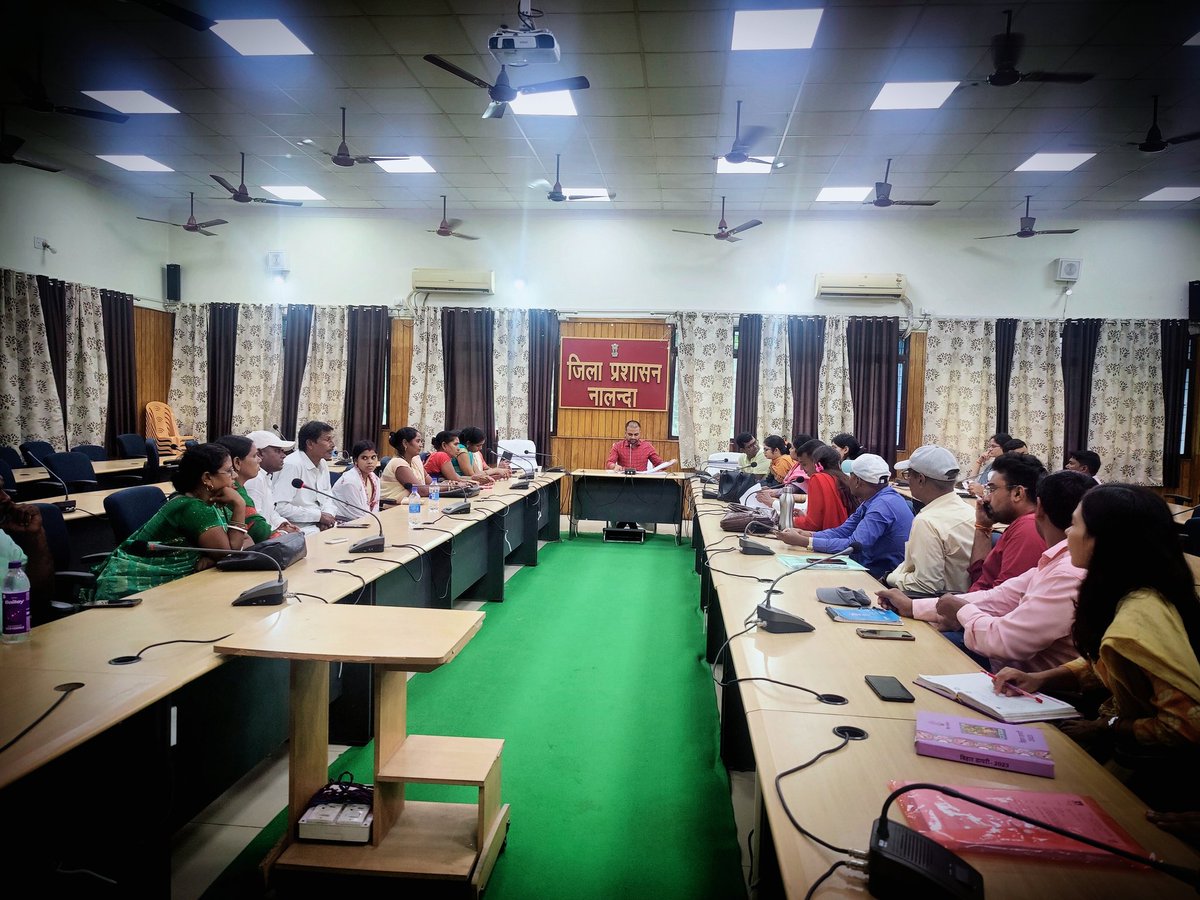 imNavKP's tweet photo. Review of Inspection, Audit, Expenditure and Submission of Utilisation Certificate by all Panchayat Samiti using funds of 15th CFC and 6th SFC with all Pramukh and Executive Officers (BPROs)...
@dmnalanda https://t.co/KHCVh2XQ95