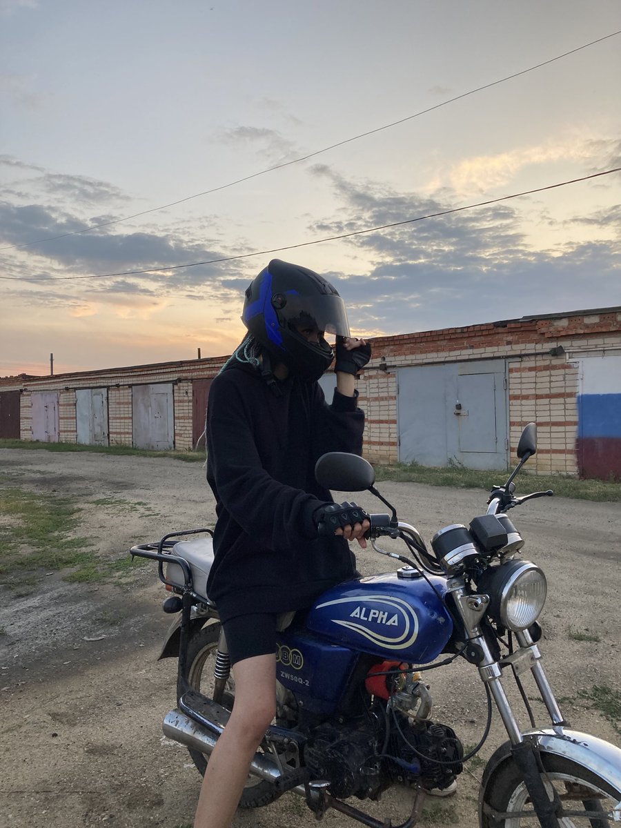 живу сарказмом (@windy_day0) on Twitter photo 