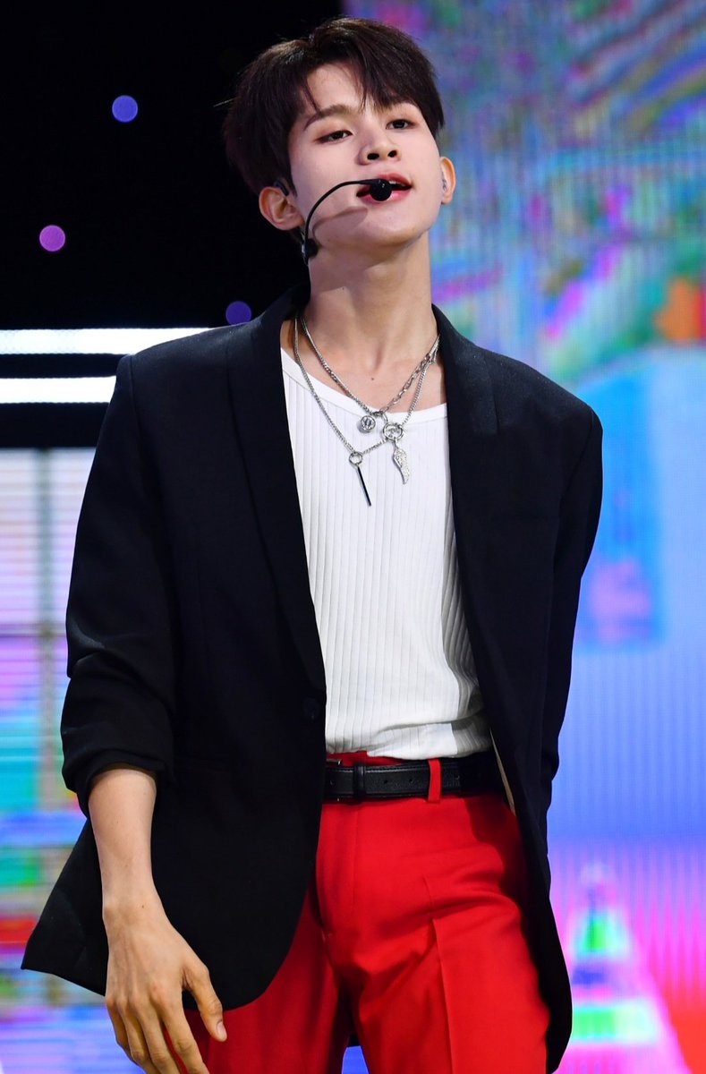 coquelicotue's tweet photo. 20230801 #WINSTON in SBS MTV The Show

#HORI7ON #호라이즌 #WINSTON #윈스턴 #HORI7ON_WINSTON #호라이즌_윈스턴 https://t.co/puuAfXoxoY