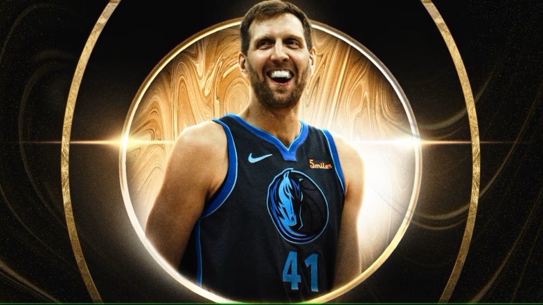 KikeGarcia41's tweet photo. DIRK NOWITZKI ENTRA HOY OFICIALMENTE EN EL #HallOfFame
Para celebrarlo regalaré un ejemplar de "Dirk Nowitzki: Constancia y Superación" entre todos aquellos que den RT+Like a este tuit.
#DirkForever
#23HoopClass
#MFFL
https://t.co/6phzgty4Es https://t.co/yjSELPPz4H