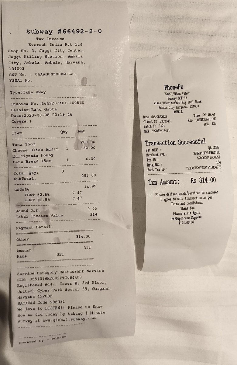 Rocketprojectyl's tweet photo. Subway at Jaggi City Center, Ambala, India is in mess. ACs not working. Chairs are turned upside down. Veggies are rotting under un-hygenic conditions with flies all around. There is no customer care number or place to register complaint on website in India.
@SUBWAY @SubwayIndia https://t.co/6DqmdTmqxv