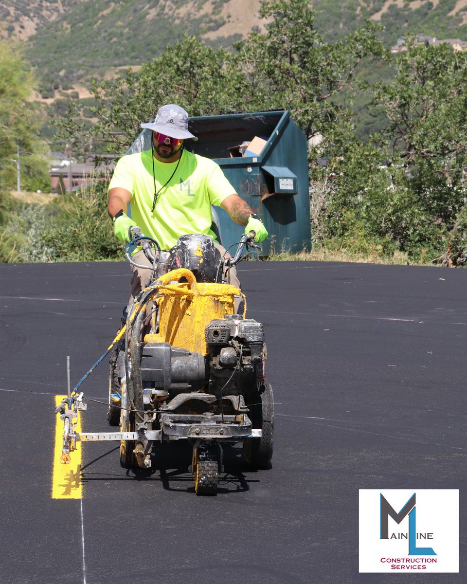 MainLine23's tweet photo. Behind the scenes of striping the Layton Christian Academy parking lot.
#mainlineconstruction #ourjobmatters #safety #safetyfirst #parkinglot #ParkingLotStriping #parkinglotmaintenance #BehindTheScenes https://t.co/TUDWZ9jIc8