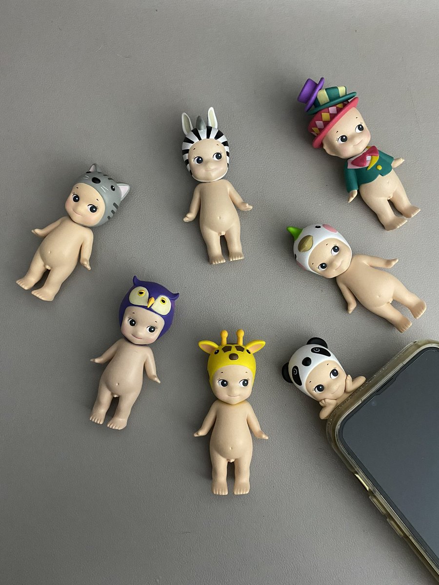croolaireleyson's tweet image. Eric is so supportive of my inner child healing process. 🥺🥰

#SonnyAngels