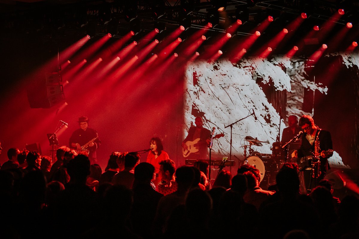 The_Waeve's tweet photo. Thank you, @LokerseFeesten 🇧🇪

Next up is our final show of the tour at @Krankenhausfest on 27th August. See you there!

📷 Liese Keereman Photography &amp; @CreepingMcKroki https://t.co/hwsIpFYH2h