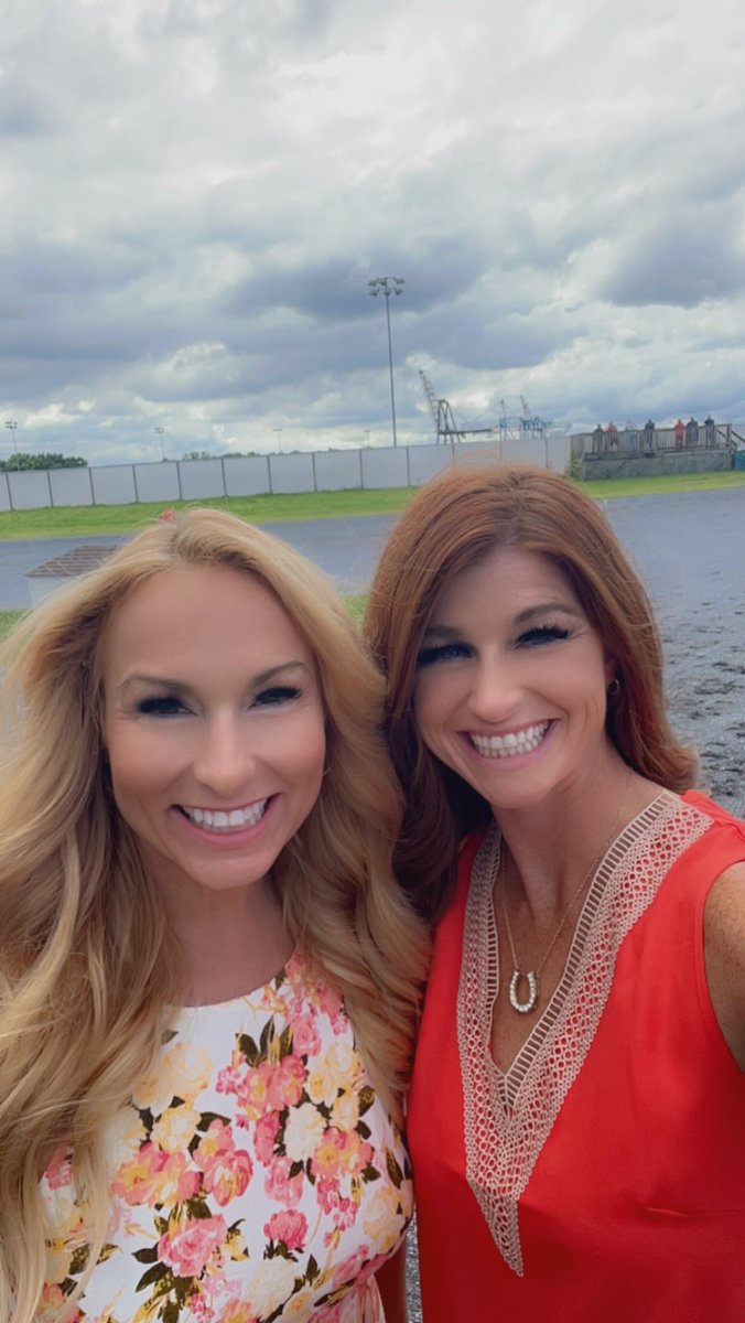 DelawareLucy's tweet photo. Episode 11 of PA Harness Week in the books ❤️ https://t.co/izoqE50klA