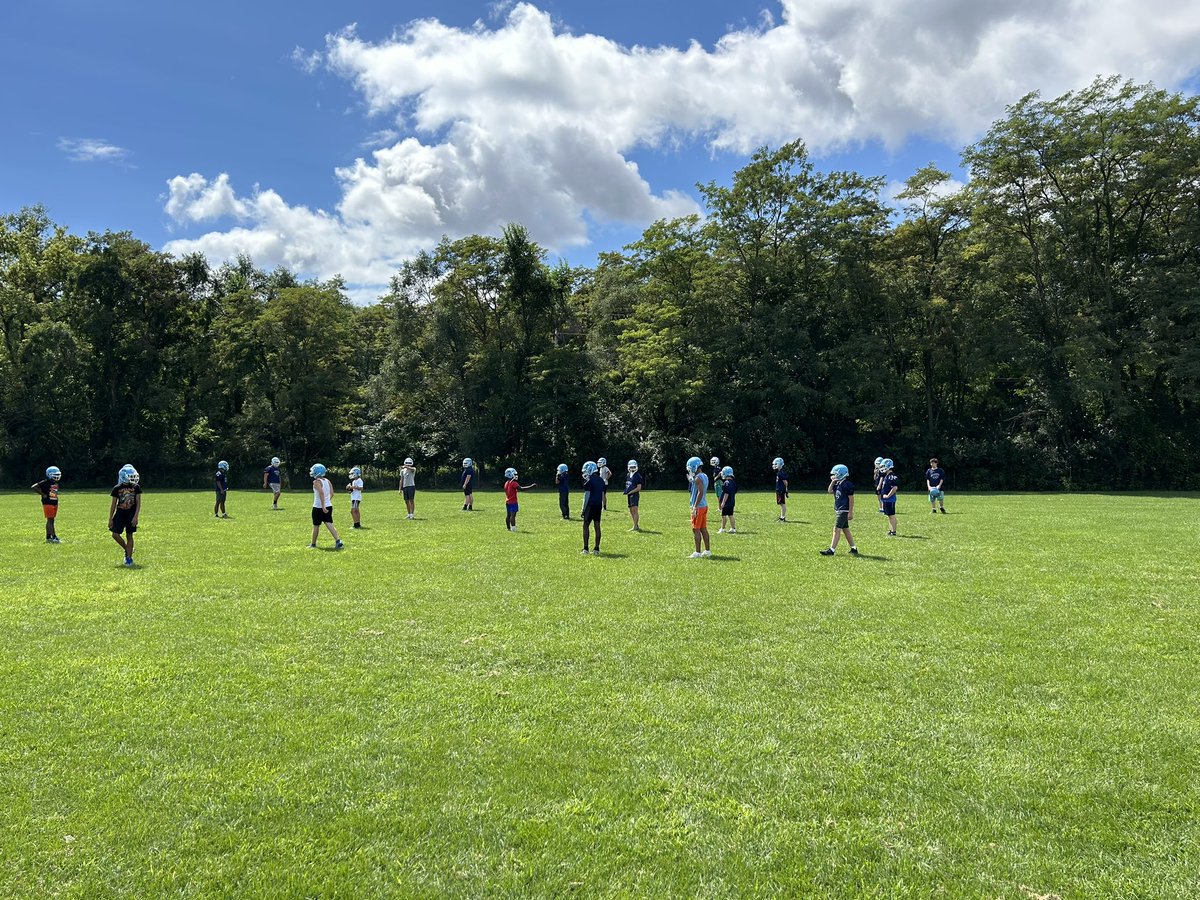 ComstockColtsFB's tweet photo. Beautiful day for 2-A-Days. Welcome back Colts!!! https://t.co/gH90dgoLCM