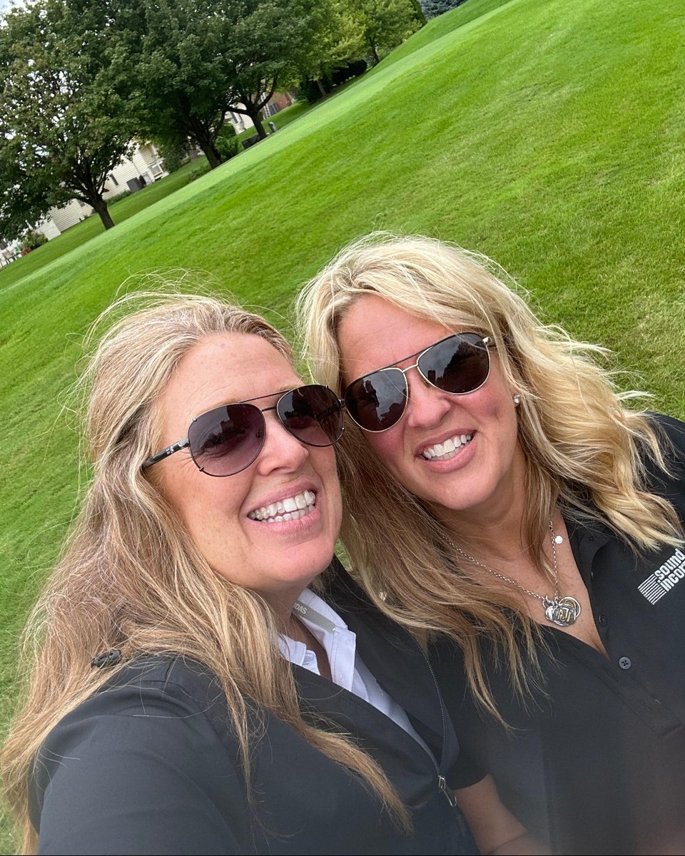 SoundIncIL's tweet photo. #SoundInc was honored to be a sponsor at the @SIMChicago 2023 golf event, where benefits go to @icstarsChicago, helping shape the next generation of #technology leaders. 

#SoundInc #SIMChicago #ITProfessionals #WomeninTech https://t.co/I4iQ7oDdeK