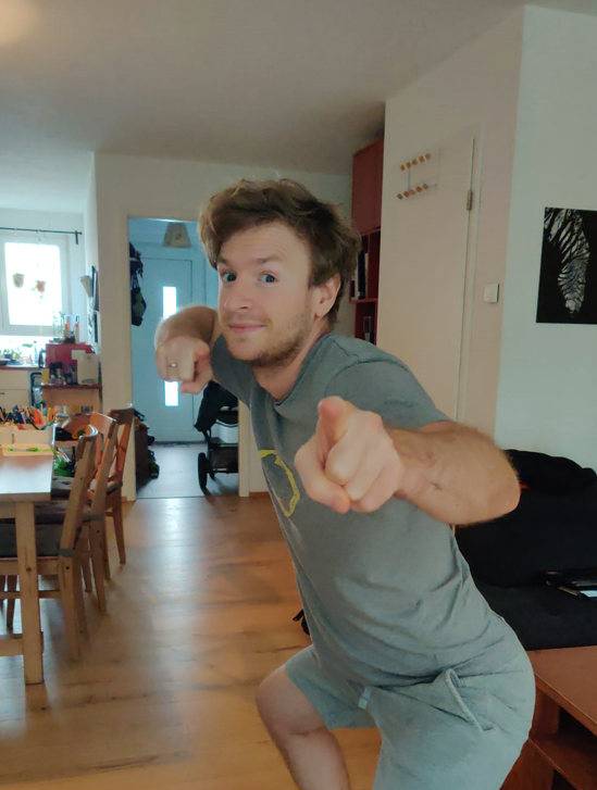 maximmarkow's tweet photo. Anzeige
Letzte Chance für euch mit @LolSola die #KiaLEC Finals live in Montpellier schauen zu können!
Dazu müsst ihr nur das #KiaFanlane Gewinnspiel durchführen: https://t.co/XKeTKQBaRl
Jetzt oder nie!
#MovementThatInspires
@EsportsDotCom https://t.co/5SwEuTA8jk
