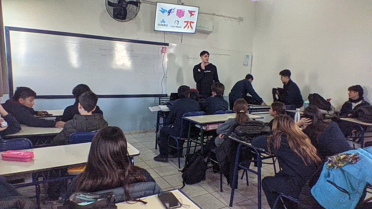 Cector tweet media