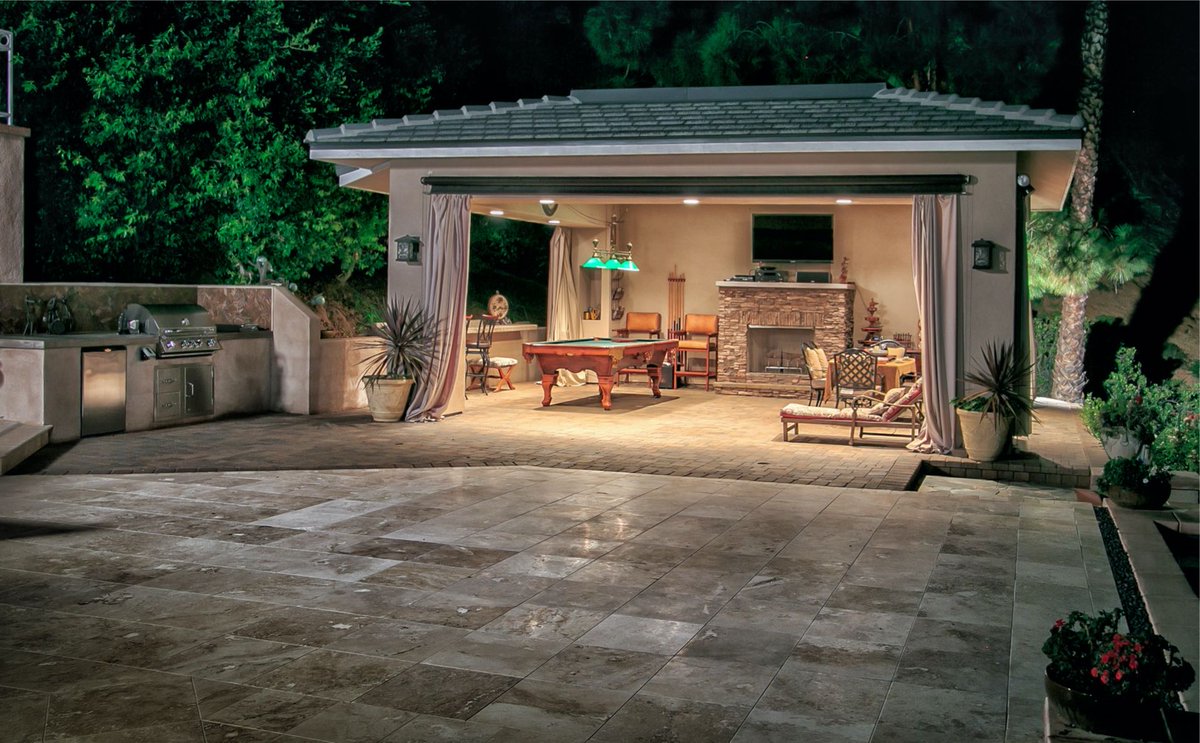 westerndesigns's tweet photo. Outdoor Living at its finest. 

#SanDiego #OrangeCounty #LandscapeArchitect #OutdoorLiving #Backyard #LandscapeDesigner #Remodel #Hardscape #Belgard #OutdoorKitchen #PorcelainPavers #PaverDriveway #PoolRemodel #love #instagood https://t.co/NTugLuAYo6