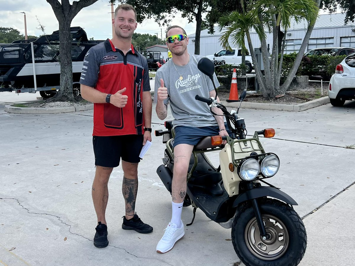 derMauersegler's tweet photo. "Pete Davidson came by today a bought a Honda Ruckus from me today, pretty cool!"

#PeteDavidson https://t.co/N3RglZ0u8S