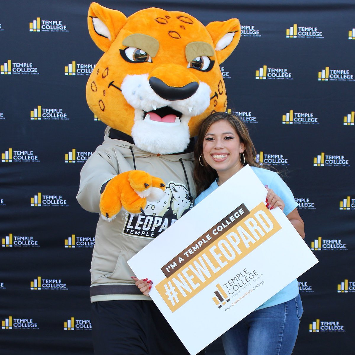 New semester, new opportunities! Enjoy the journey and make your mark at Temple College -- Your Community's College! Fall classes begin Aug. 16th.  #YahLeps #NewLeopard #TempleCollege 💛 🖤 🐆