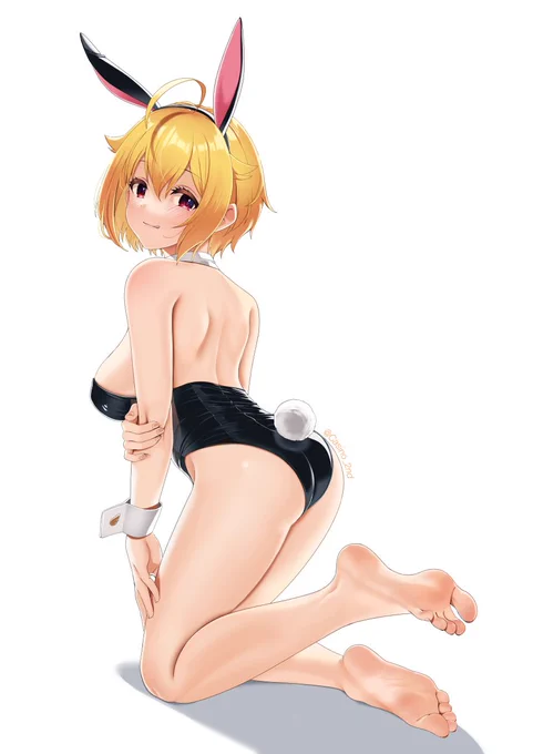 #伊吹翼生誕祭2023 コミケの準備で色々と忙しくて完成できなかった翼誕生日絵です、大遅刻です。 最近バニー描くのハマってます。