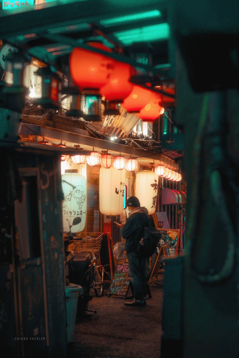 Shinjuku at night 🌚 

#nightlife #streetphotography #tokyo