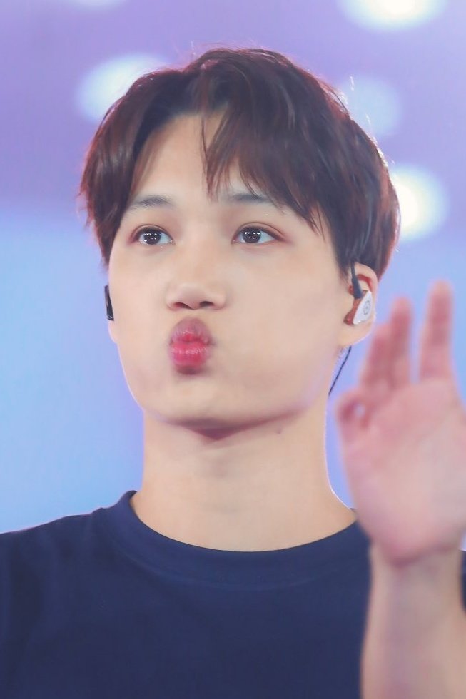 بوسیدنی بوسیدنی بوسیدنی 💗
#KAI #카이 <a href="/weareoneEXO/">EXO</a>